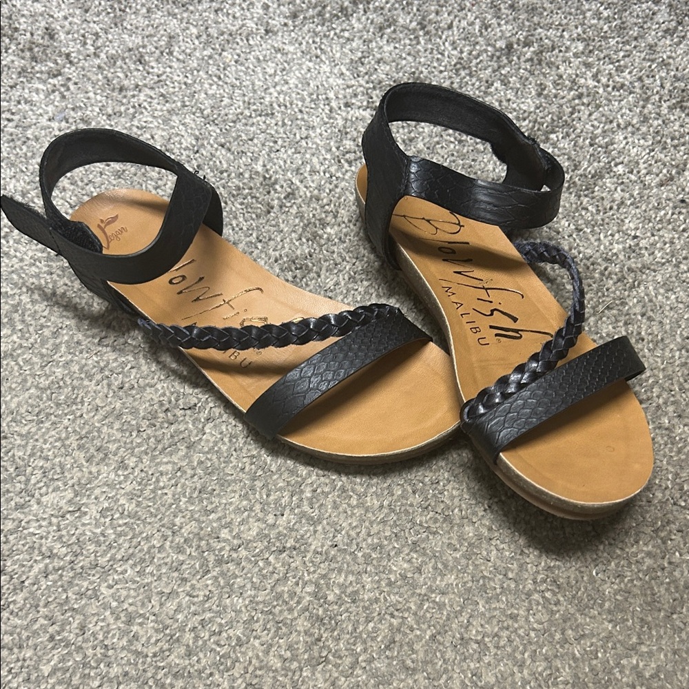 Blowfish Black Braided Strap Sandals